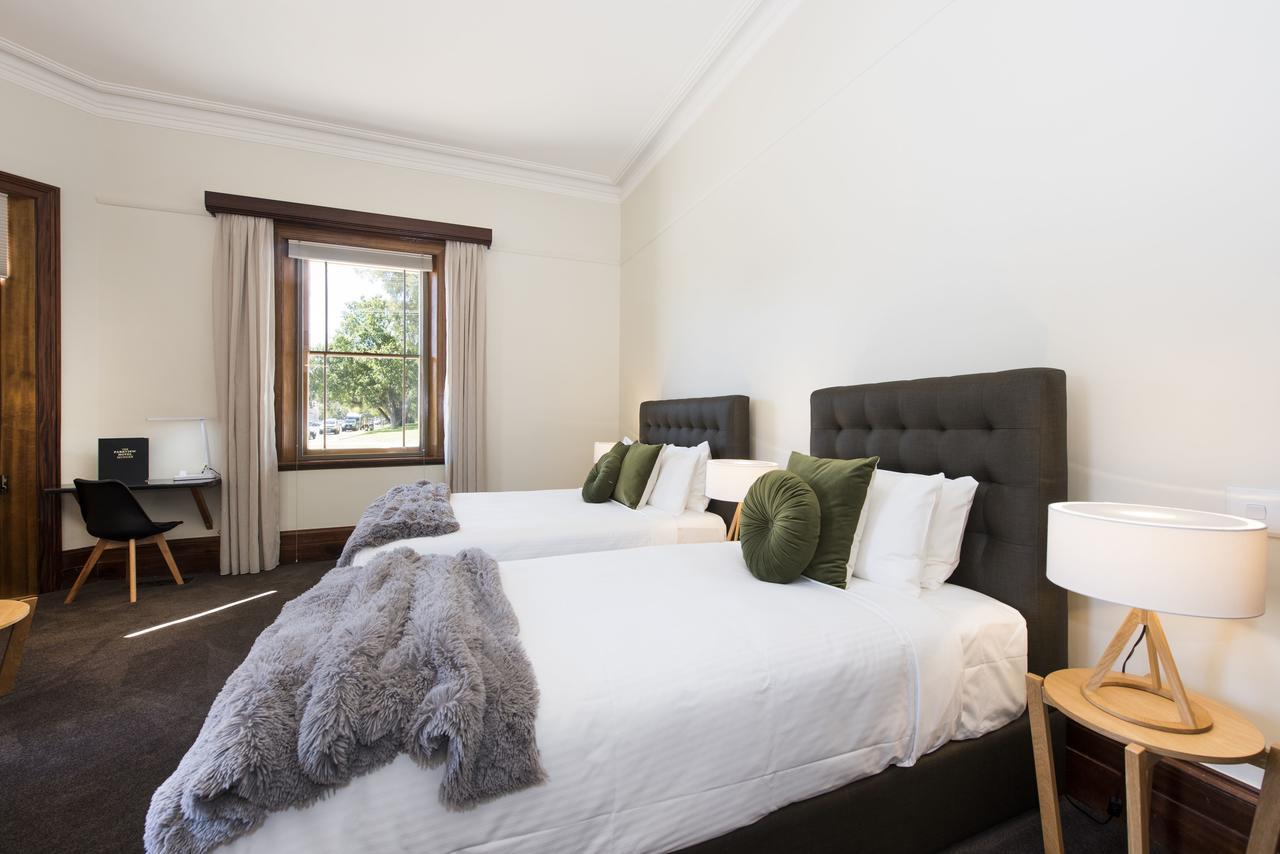 The Parkview Hotel Mudgee Bagian luar foto
