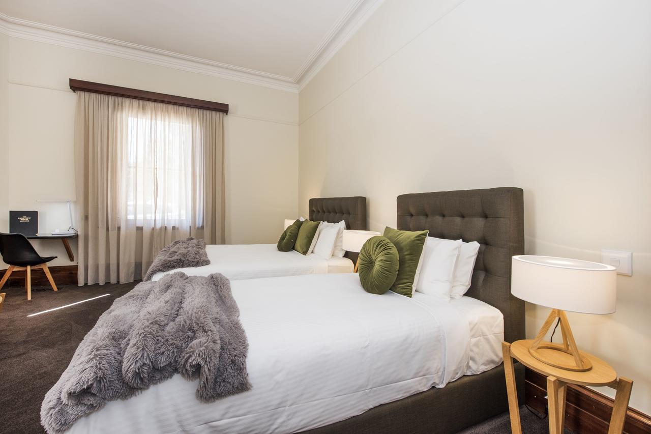The Parkview Hotel Mudgee Bagian luar foto