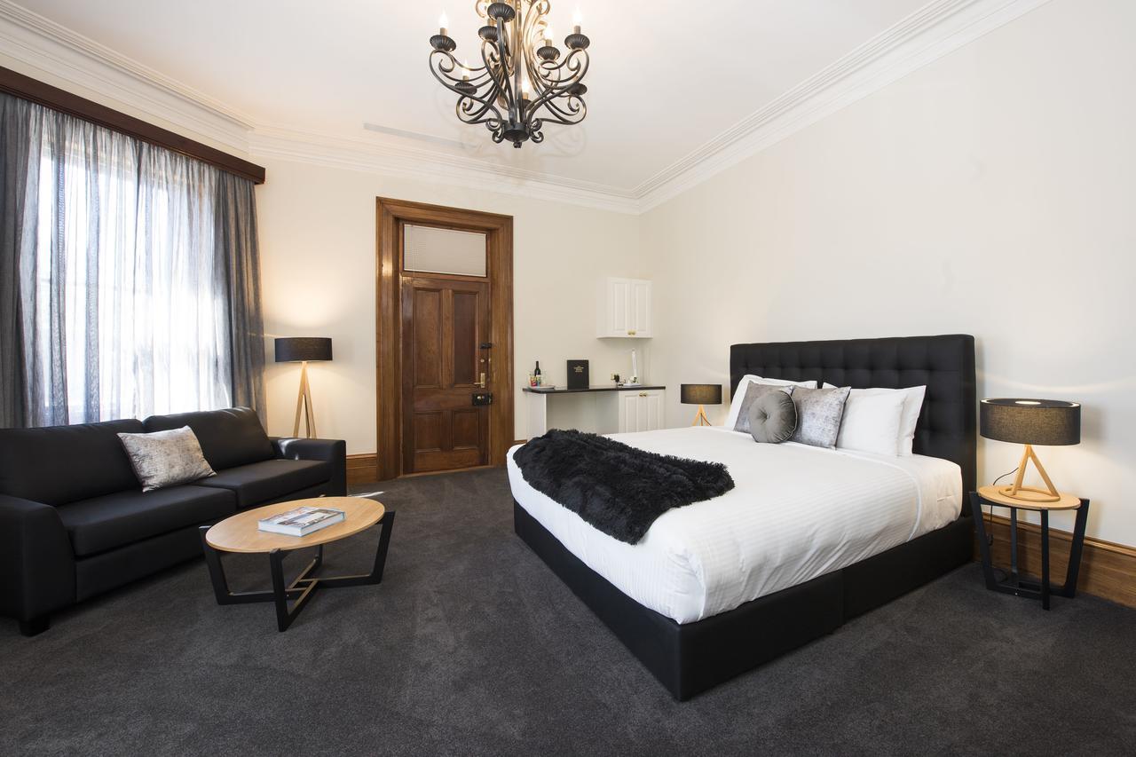 The Parkview Hotel Mudgee Bagian luar foto